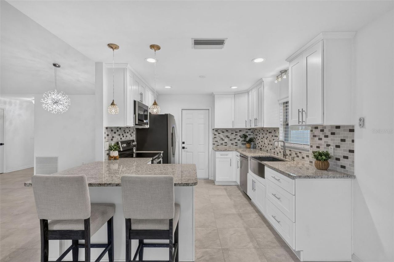 4063 Palau Drive, Sarasota, FL 34241 Photo