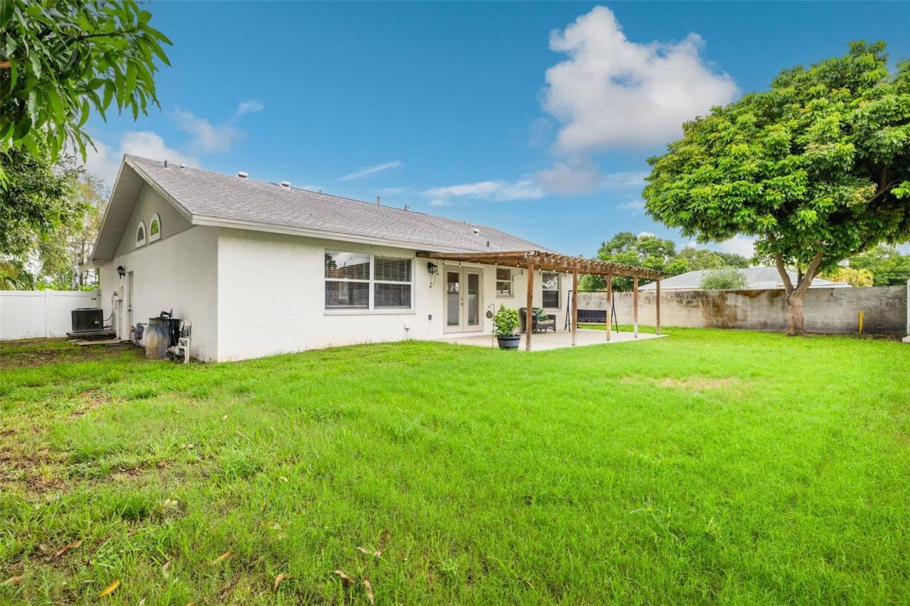 1848 77th Avenue N, Saint Petersburg, FL 33702 Photo