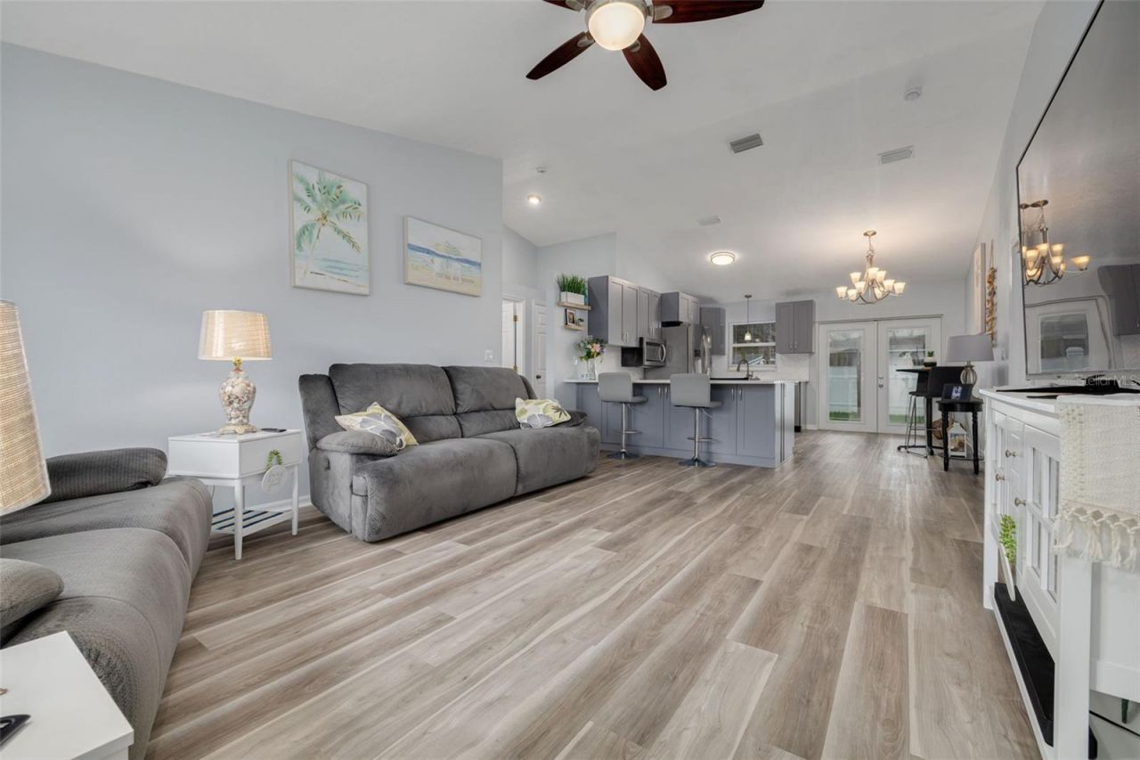 1848 77th Avenue N, Saint Petersburg, FL 33702 Photo