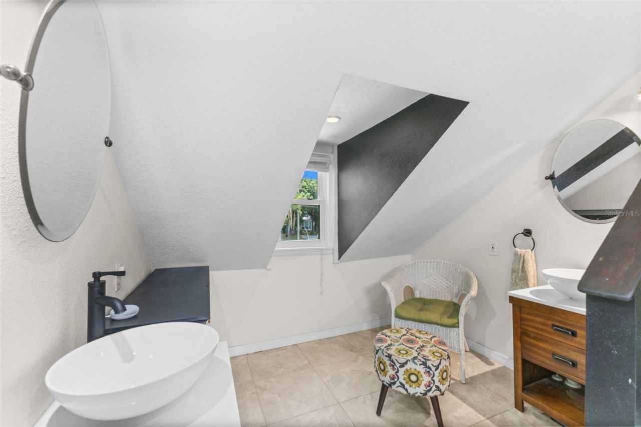 2320 16th Street N, Saint Petersburg, FL 33704 Photo
