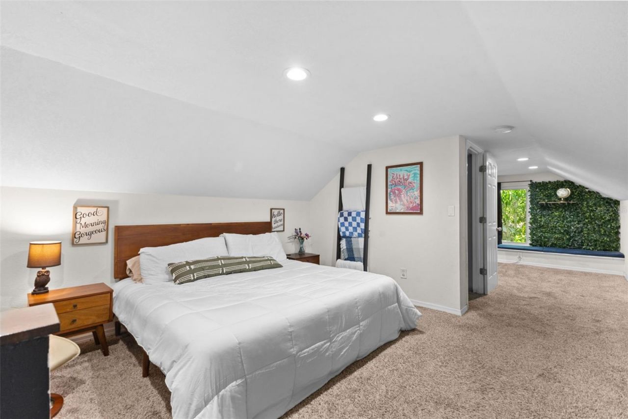 2320 16th Street N, Saint Petersburg, FL 33704 Photo