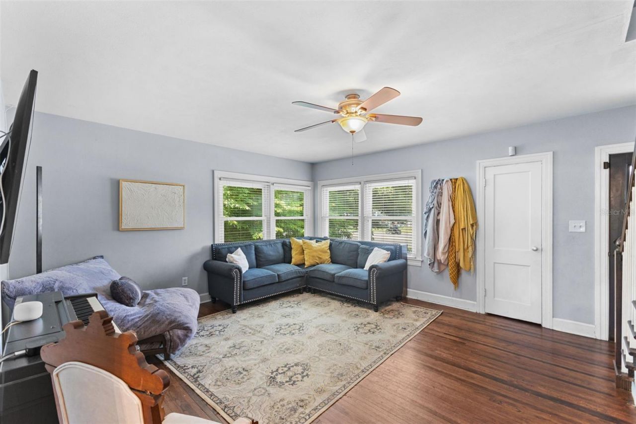 2320 16th Street N, Saint Petersburg, FL 33704 Photo
