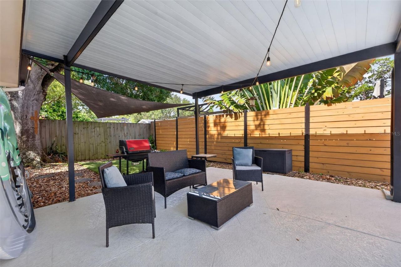 7566 20th Street N, Saint Petersburg, FL 33702 Photo