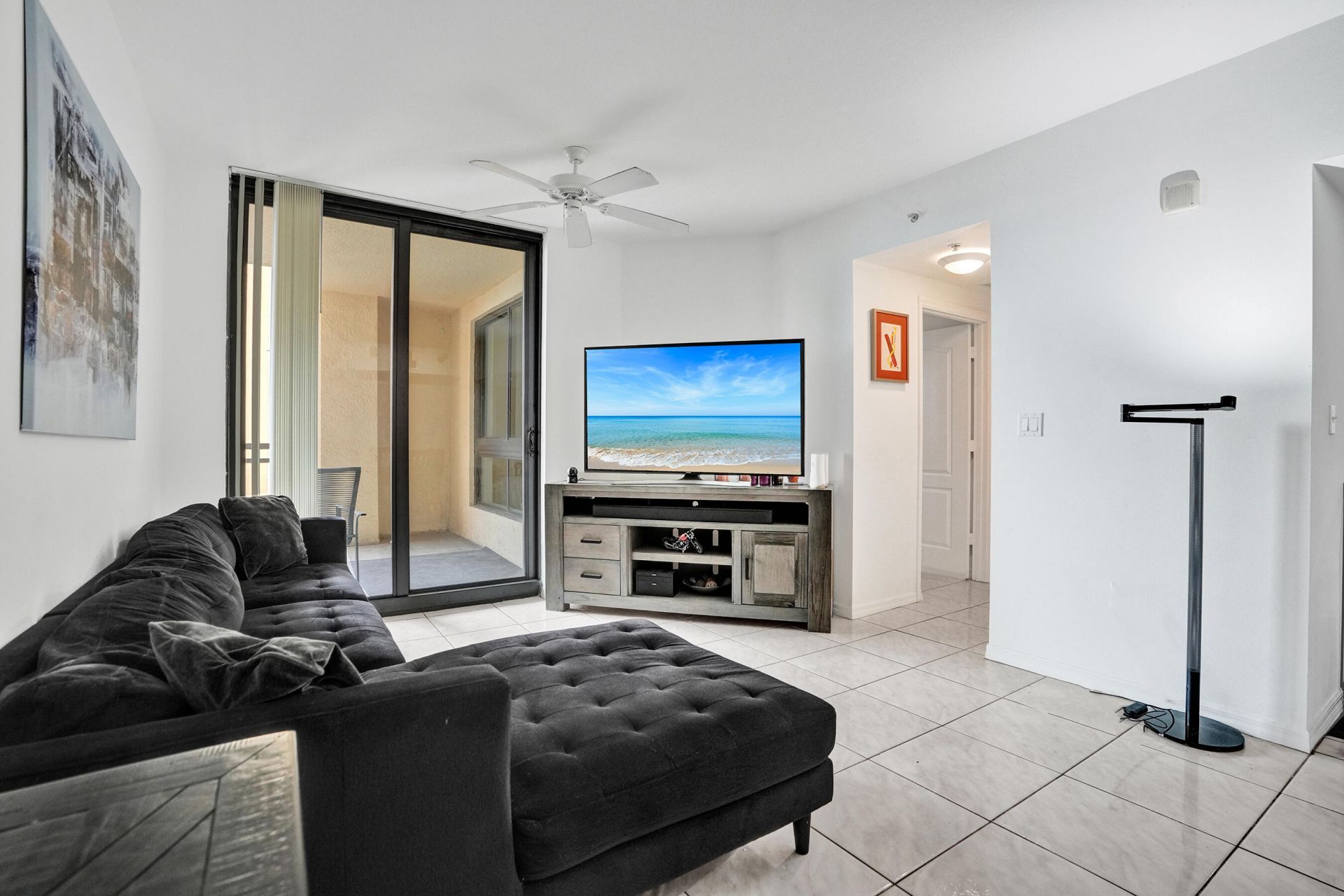 100 N Federal Highway, Unit 723, Fort Lauderdale, FL 33301 Photo