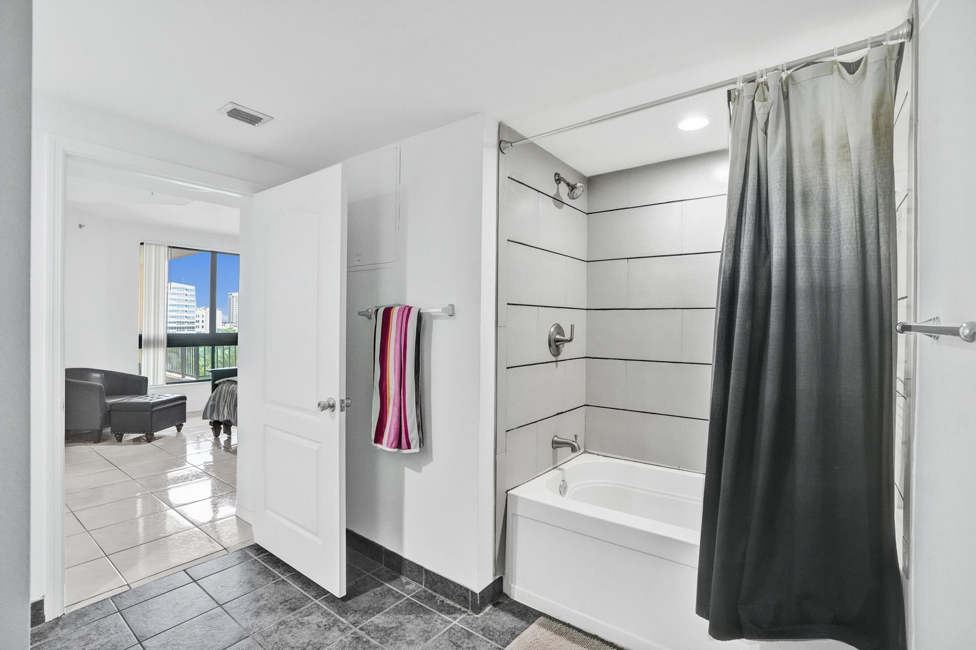 100 N Federal Highway, Unit 723, Fort Lauderdale, FL 33301 Photo