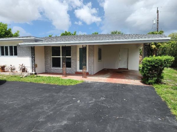401 SE 1st Avenue, Pompano Beach, FL 33060
