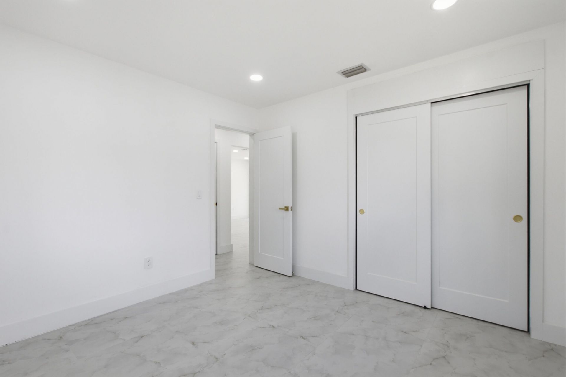 401 SE 1st Avenue, Pompano Beach, FL 33060 Photo