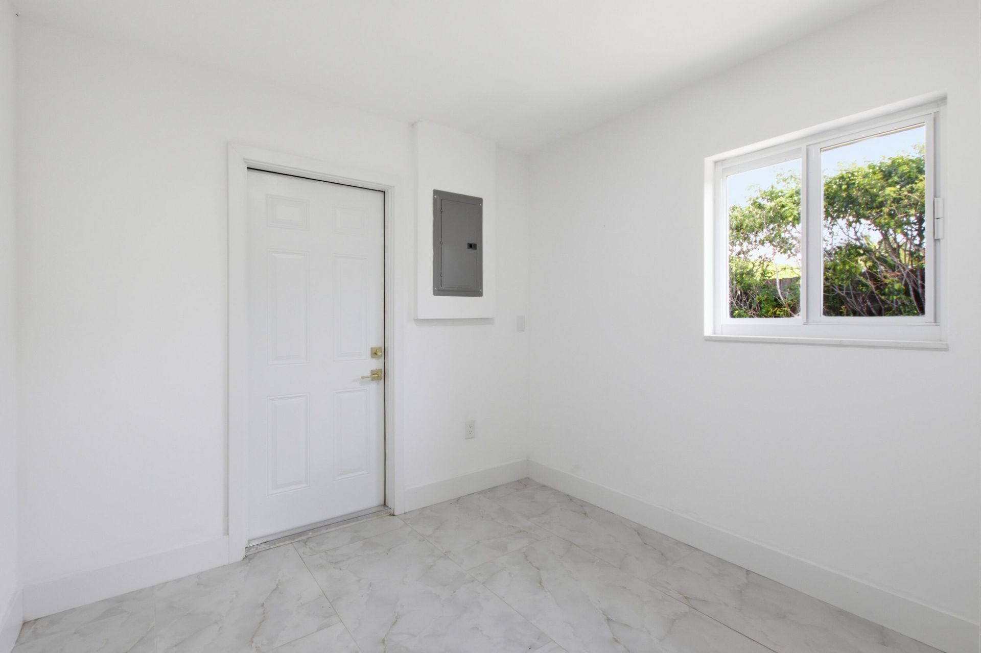 401 SE 1st Avenue, Pompano Beach, FL 33060 Photo