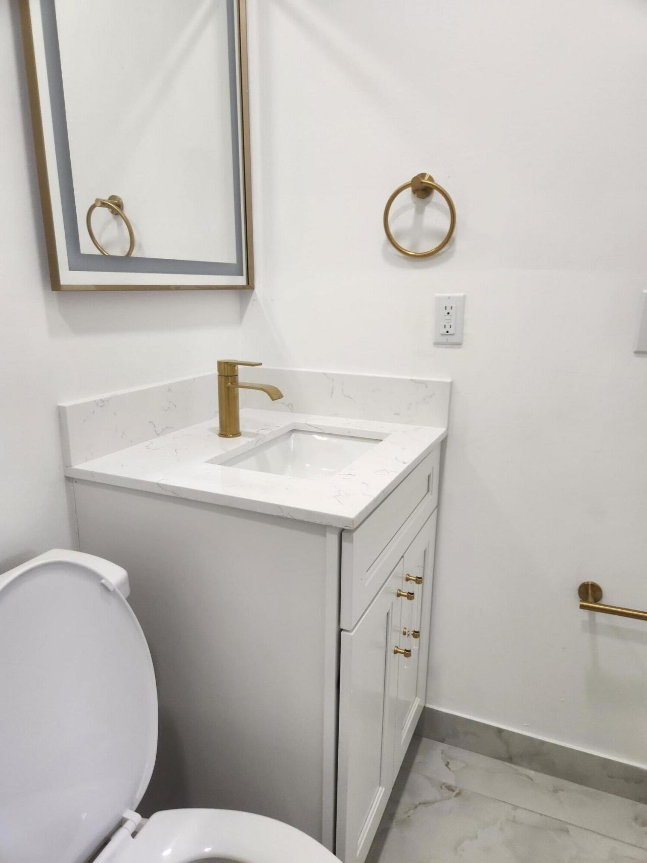 401 SE 1st Avenue, Pompano Beach, FL 33060 Photo