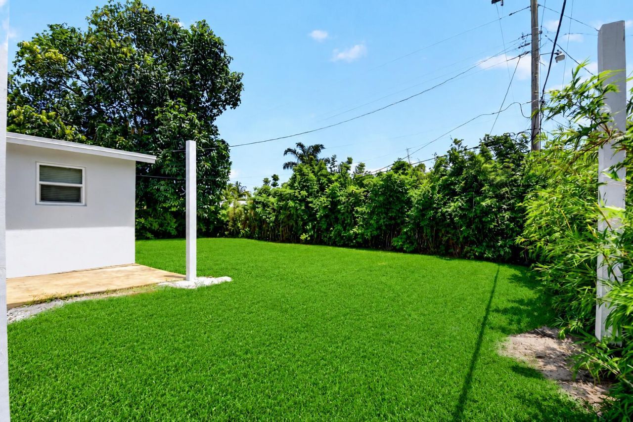 1446 W Perry Street, Lantana, FL 33462 Photo