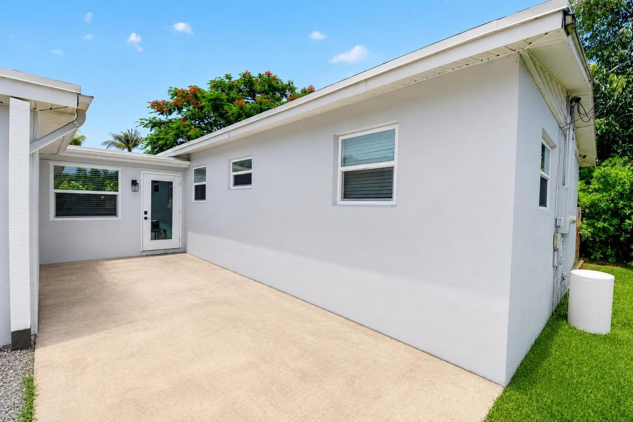 1446 W Perry Street, Lantana, FL 33462 Photo