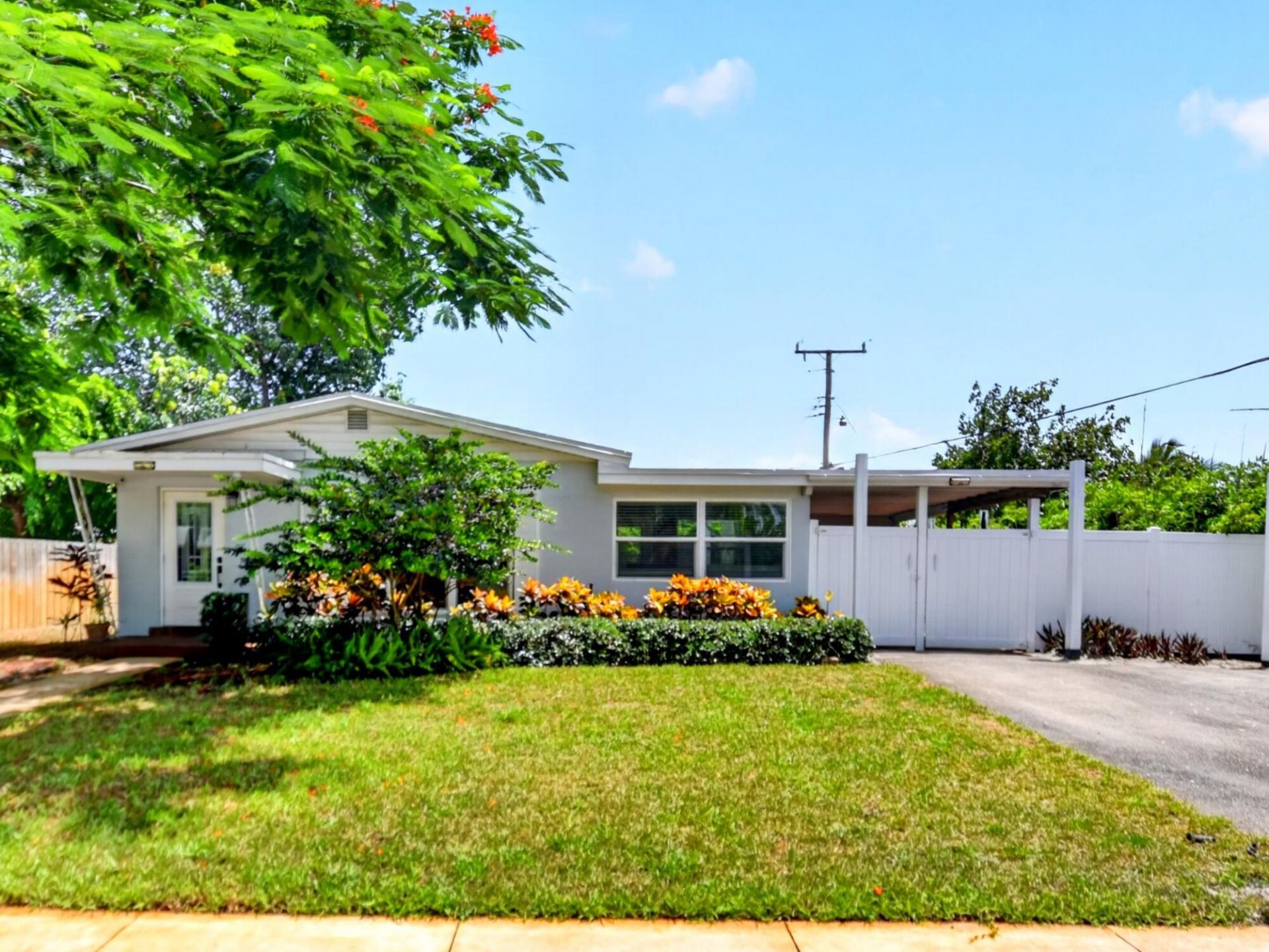 1446 W Perry Street, Lantana, FL 33462 Photo