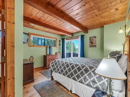 353 Pioneer Way, Tahoe City, CA 96145 Photo