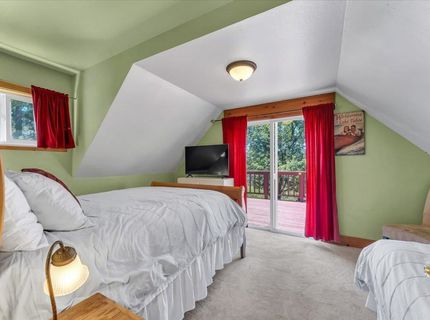 353 Pioneer Way, Tahoe City, CA 96145 Photo