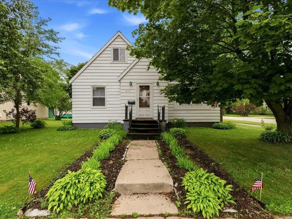 415 N MAIN STREET, Oconto Falls, WI 54154