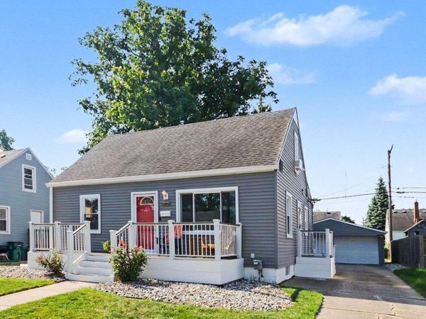 2386 Brickley Street, Ferndale, MI 48220