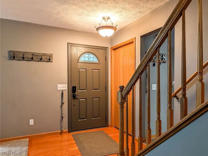 11314 Radburne Avenue NW, Uniontown, OH 44685 Photo 4