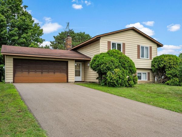 7408 W 100th Street, Bloomington, MN 55438