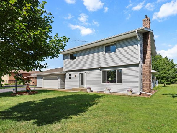 1830 61st Avenue N, Saint Cloud, MN 56303