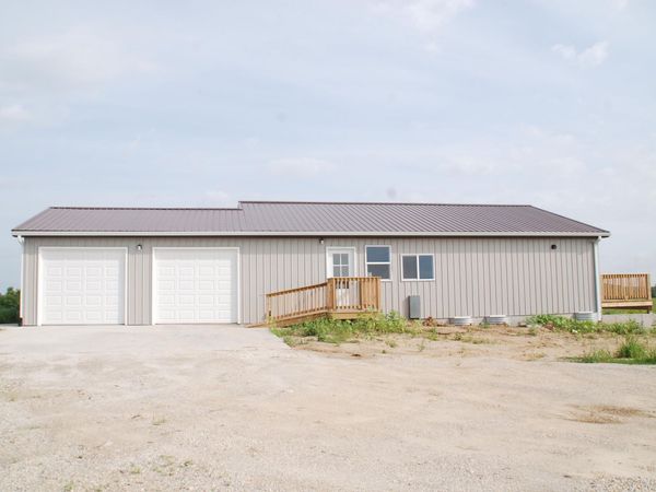 5916 Kornhill Road, Fayette, IA 52142