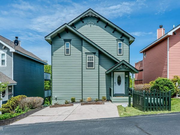 1386 Ski View Drive, Unit 113, Gatlinburg, TN 37738