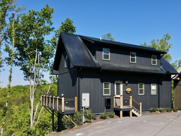 1337 Lake Haven Way , Sevierville, TN 37876