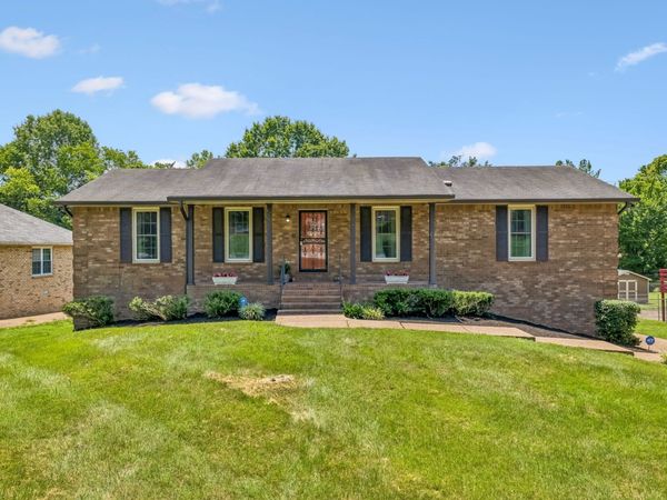 4832 Indian Summer Dr, Nashville, TN 37207