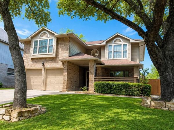 1212 Weatherford DR, Austin, TX 78753