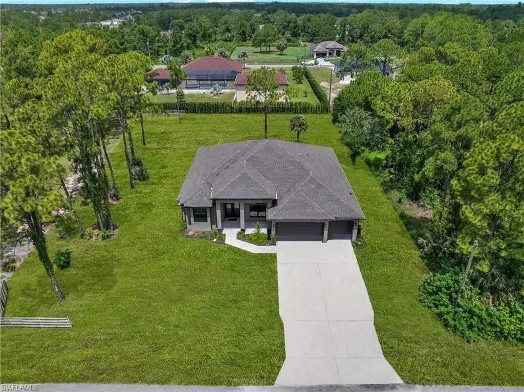 1109 Rush Ave , Lehigh Acres, FL 33972 Photo