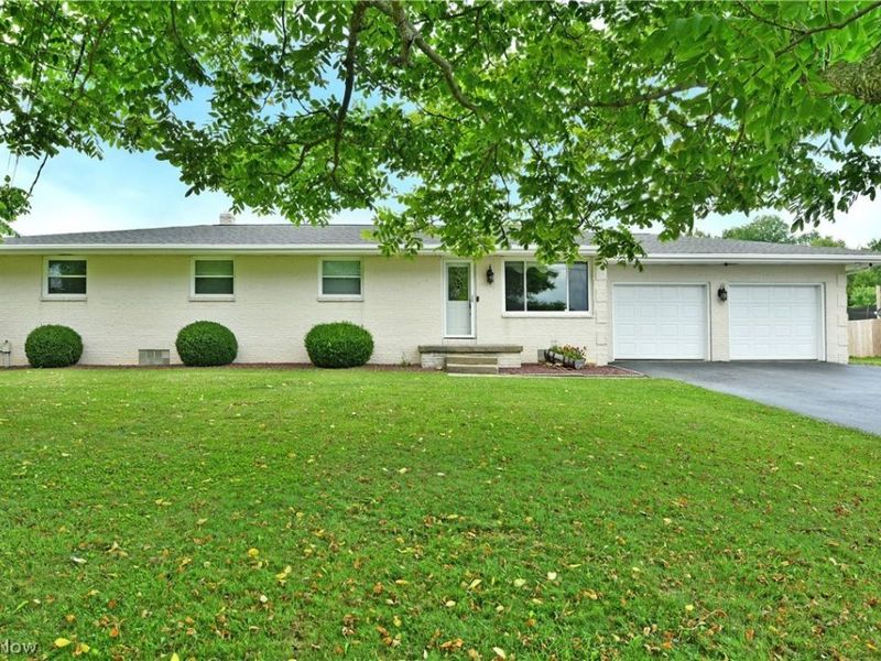 6556 Ridge Road , Cortland, OH 44410 Photo 2