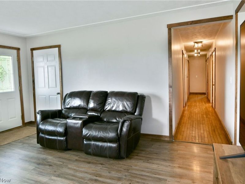 6556 Ridge Road , Cortland, OH 44410 Photo 8
