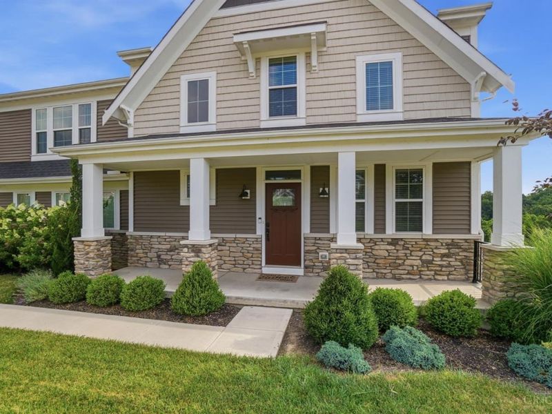 2794 Buckridge Drive, Miami Twp, OH 45233 Photo 4