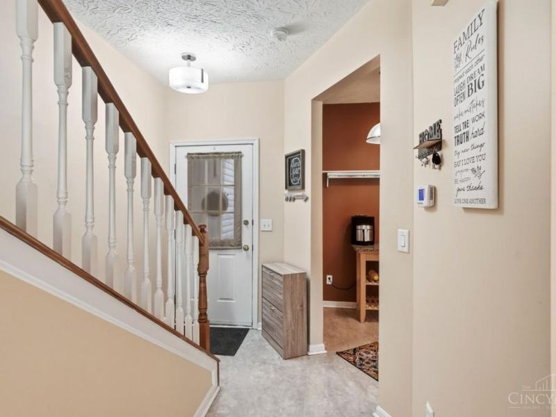 6705 Pondfield Lane, Mason, OH 45040 Photo 6