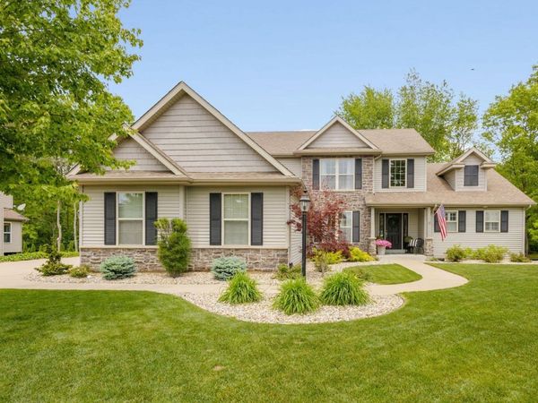 18195 Baldwin Drive, South Bend, IN 46637