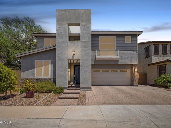 200 E WISTERIA Drive, Chandler, AZ 85286