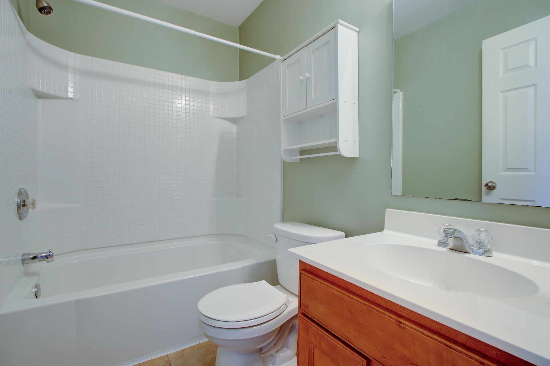 97 Avonshire Drive Photo 13