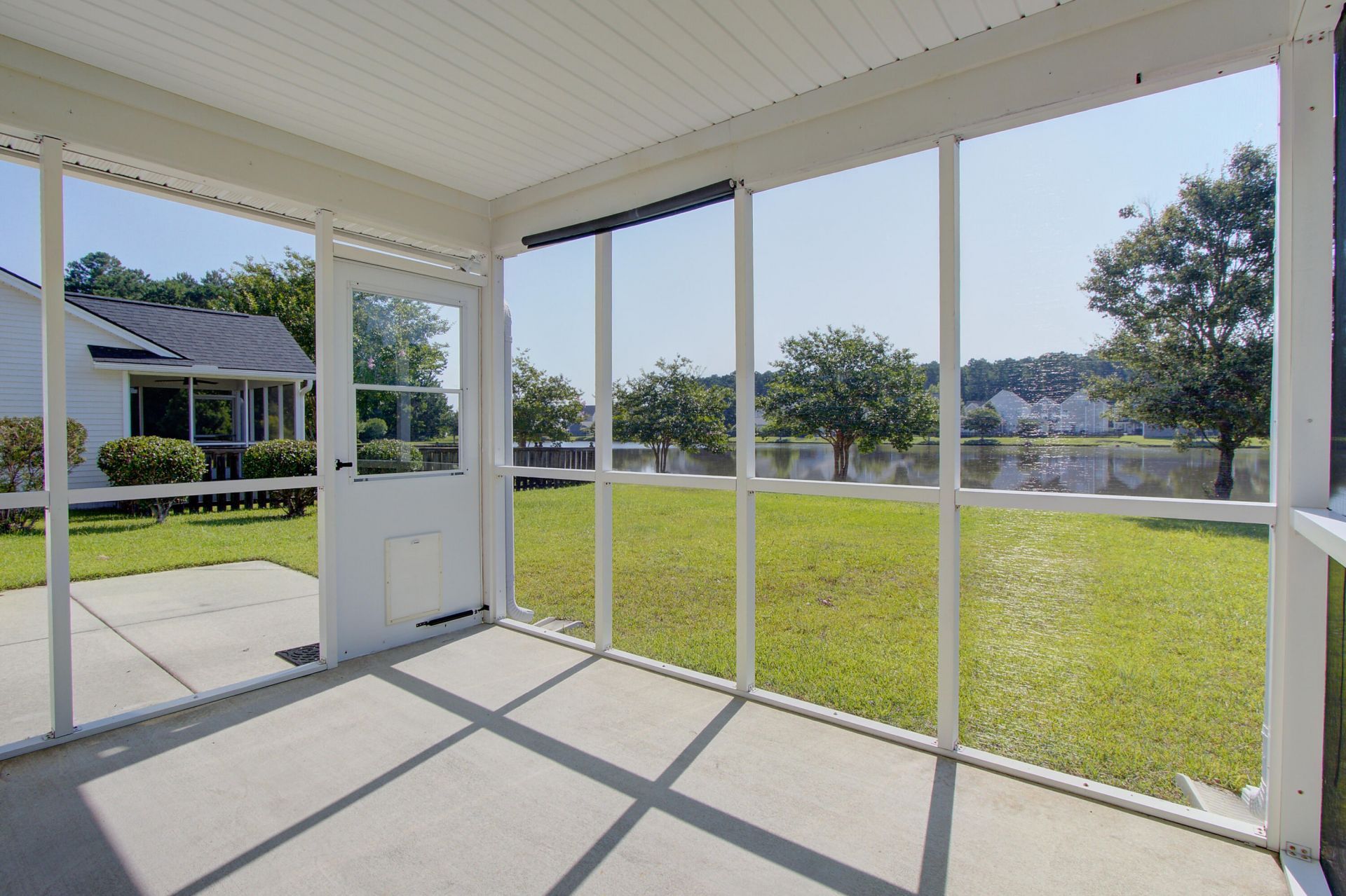 97 Avonshire Drive Photo 21
