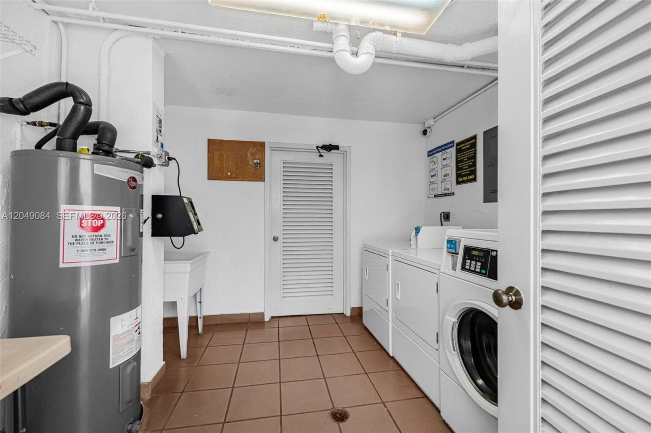 1666 West Ave, Unit 404, Miami Beach, FL 33139 Photo