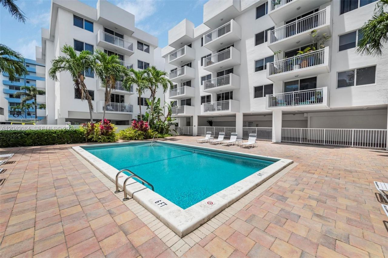 1666 West Ave, Unit 404, Miami Beach, FL 33139 Photo