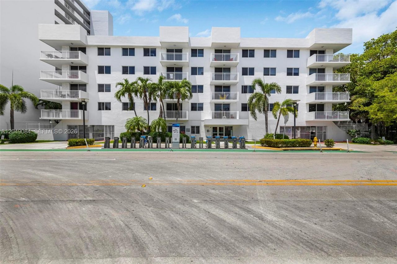 1666 West Ave, Unit 404, Miami Beach, FL 33139 Photo