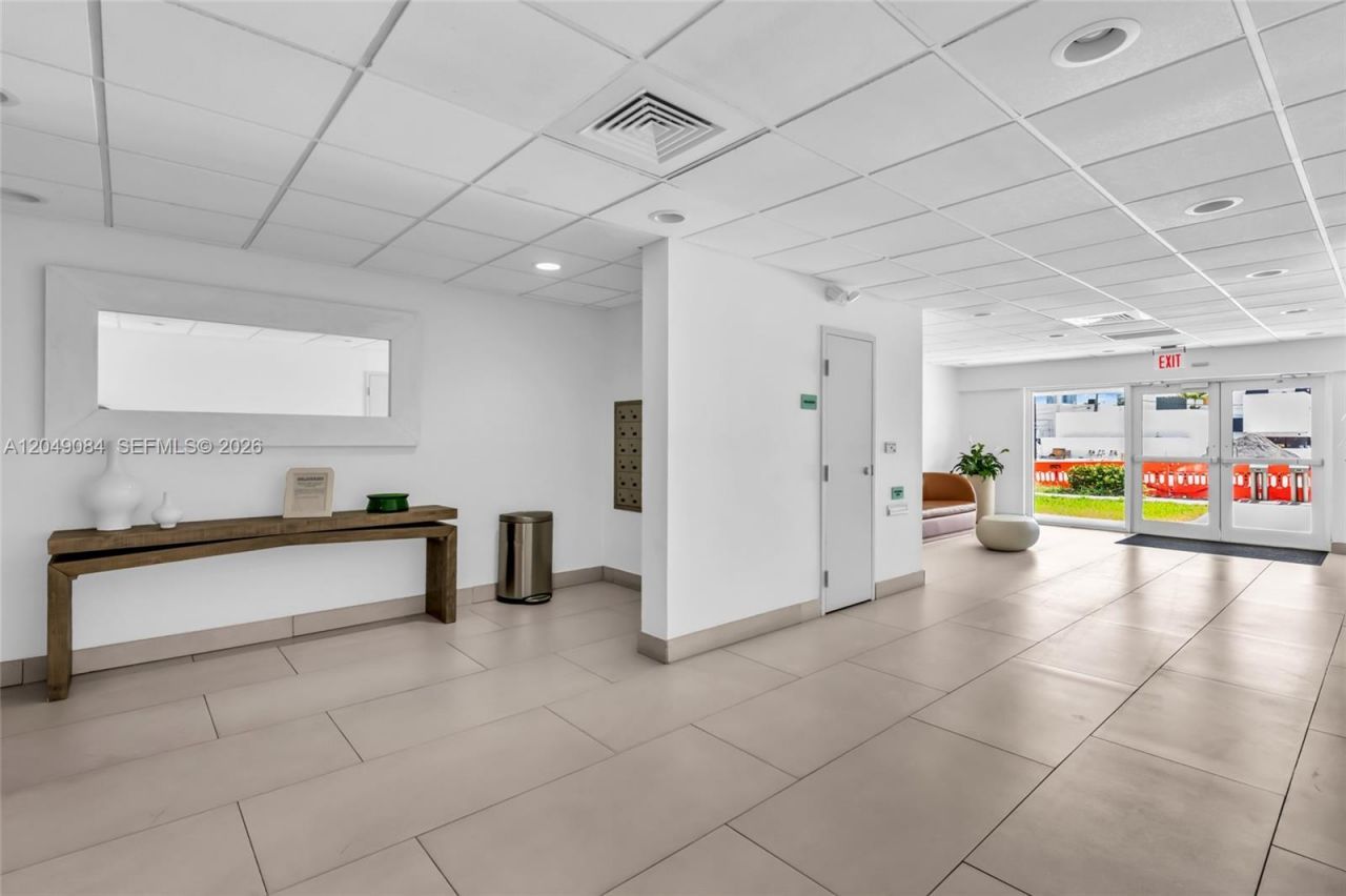 1666 West Ave, Unit 404, Miami Beach, FL 33139 Photo
