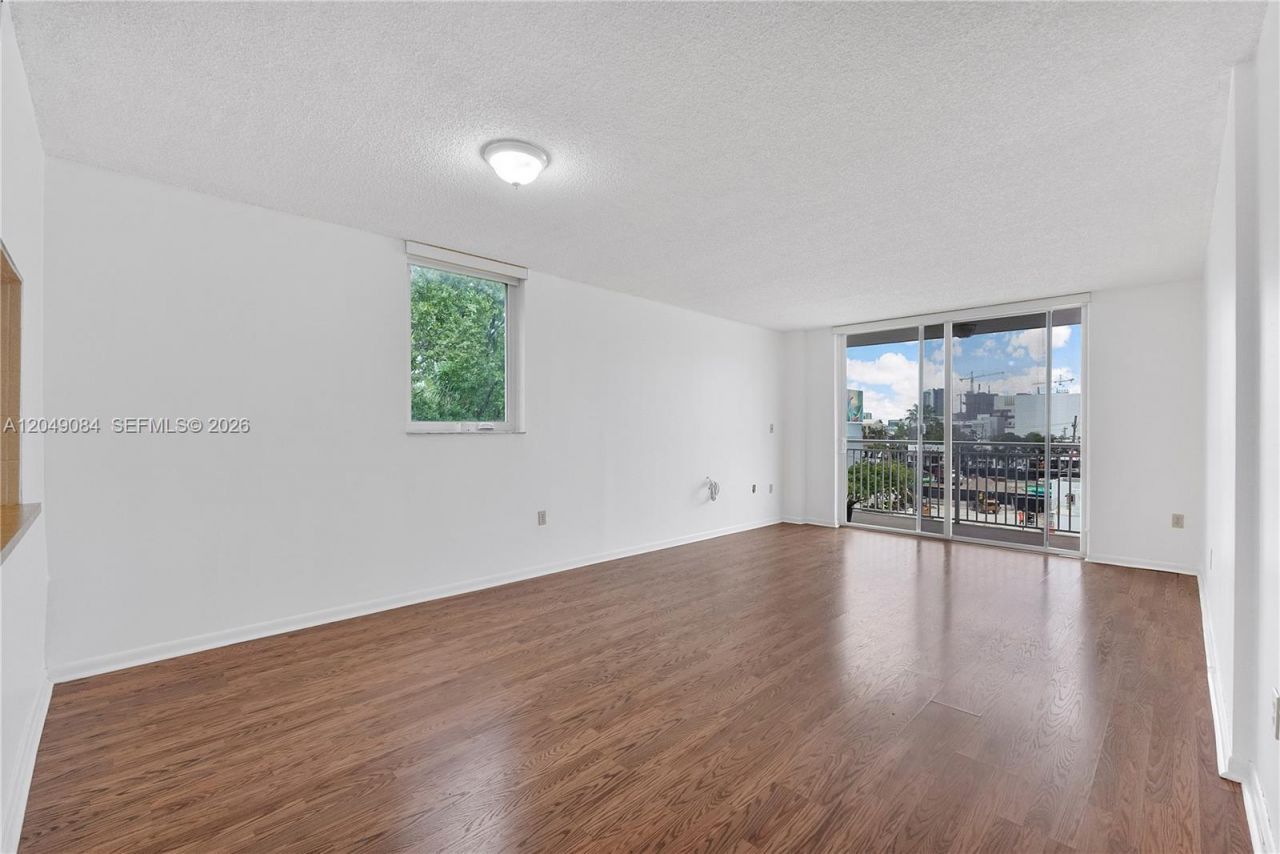 1666 West Ave, Unit 404, Miami Beach, FL 33139 Photo