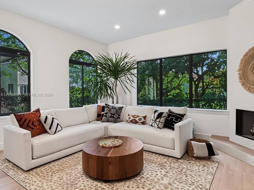 11411 Smathers Cir, Coral Gables, FL 33156 Photo