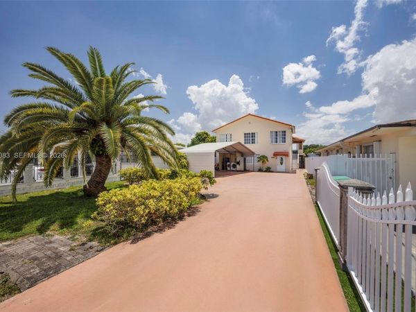 416 NW 58th Ave , Miami, FL 33126