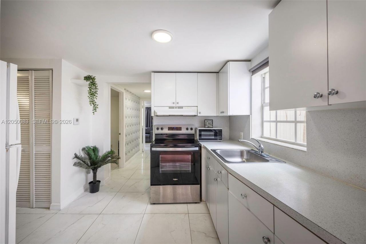 416 NW 58th Ave , Miami, FL 33126 Photo