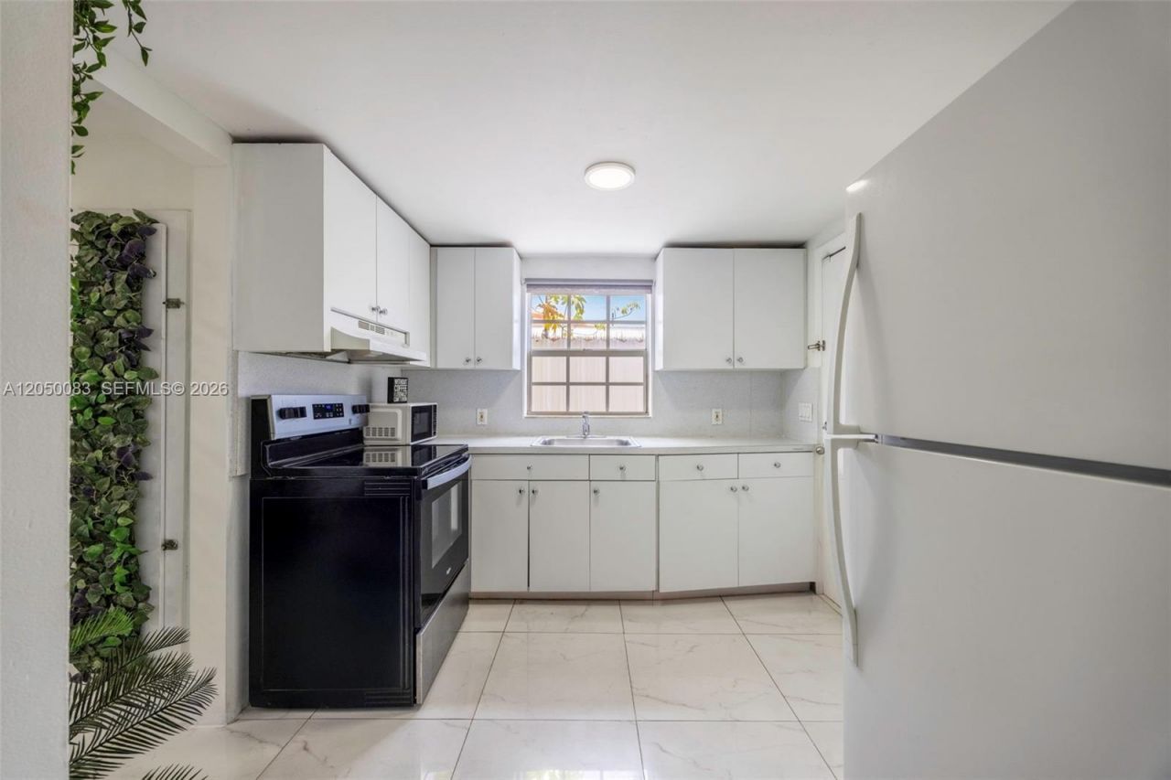 416 NW 58th Ave , Miami, FL 33126 Photo