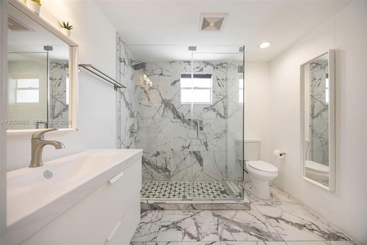 416 NW 58th Ave , Miami, FL 33126 Photo