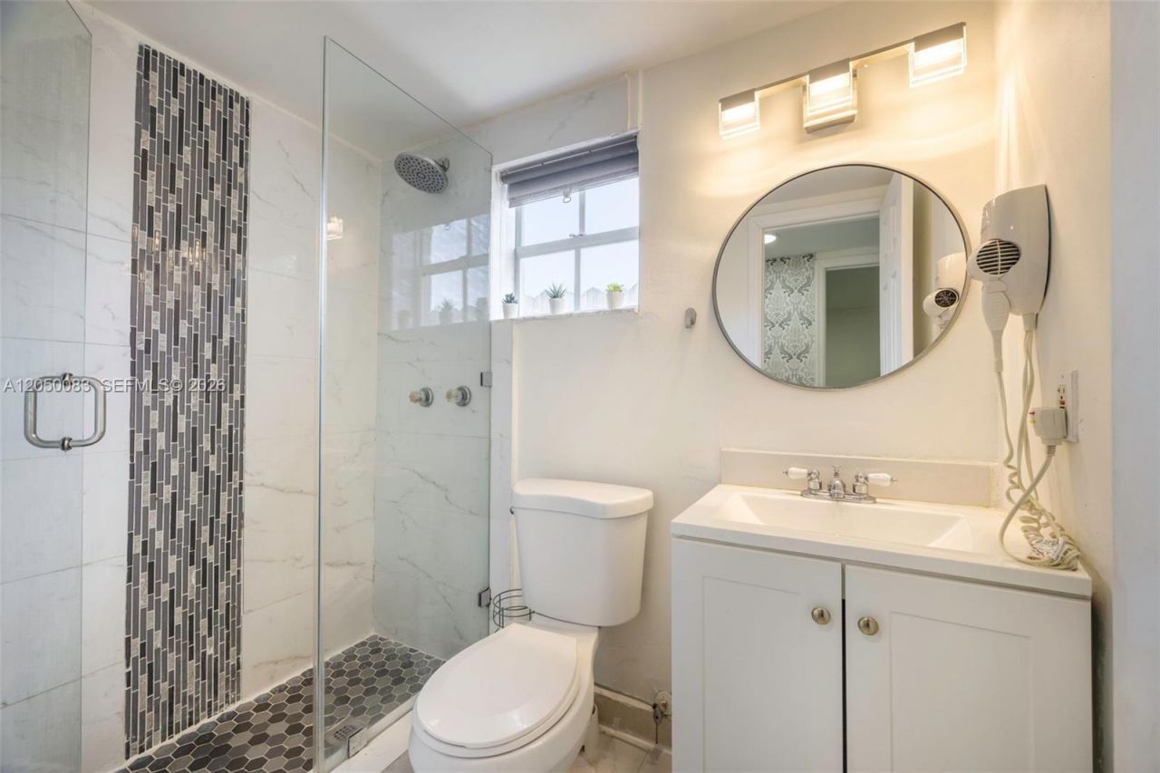 416 NW 58th Ave , Miami, FL 33126 Photo
