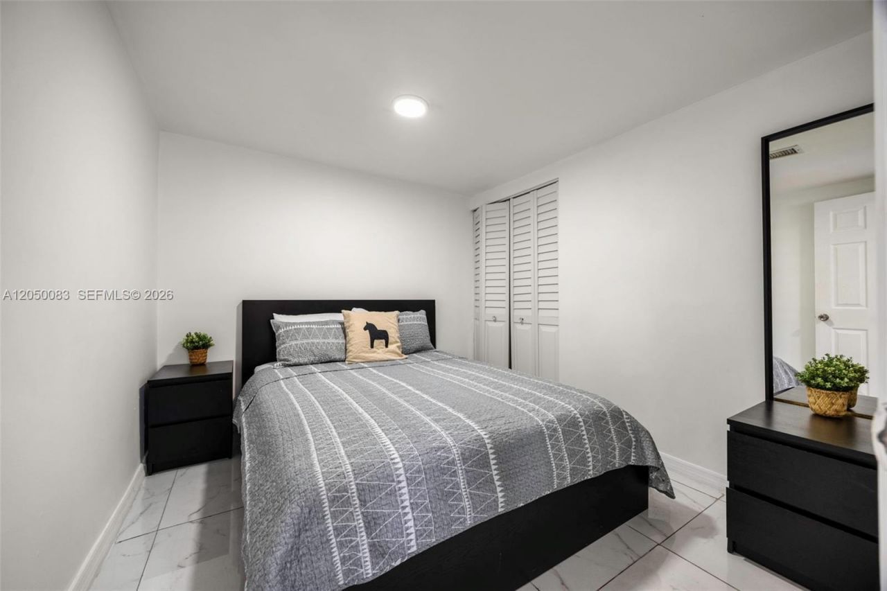 416 NW 58th Ave , Miami, FL 33126 Photo