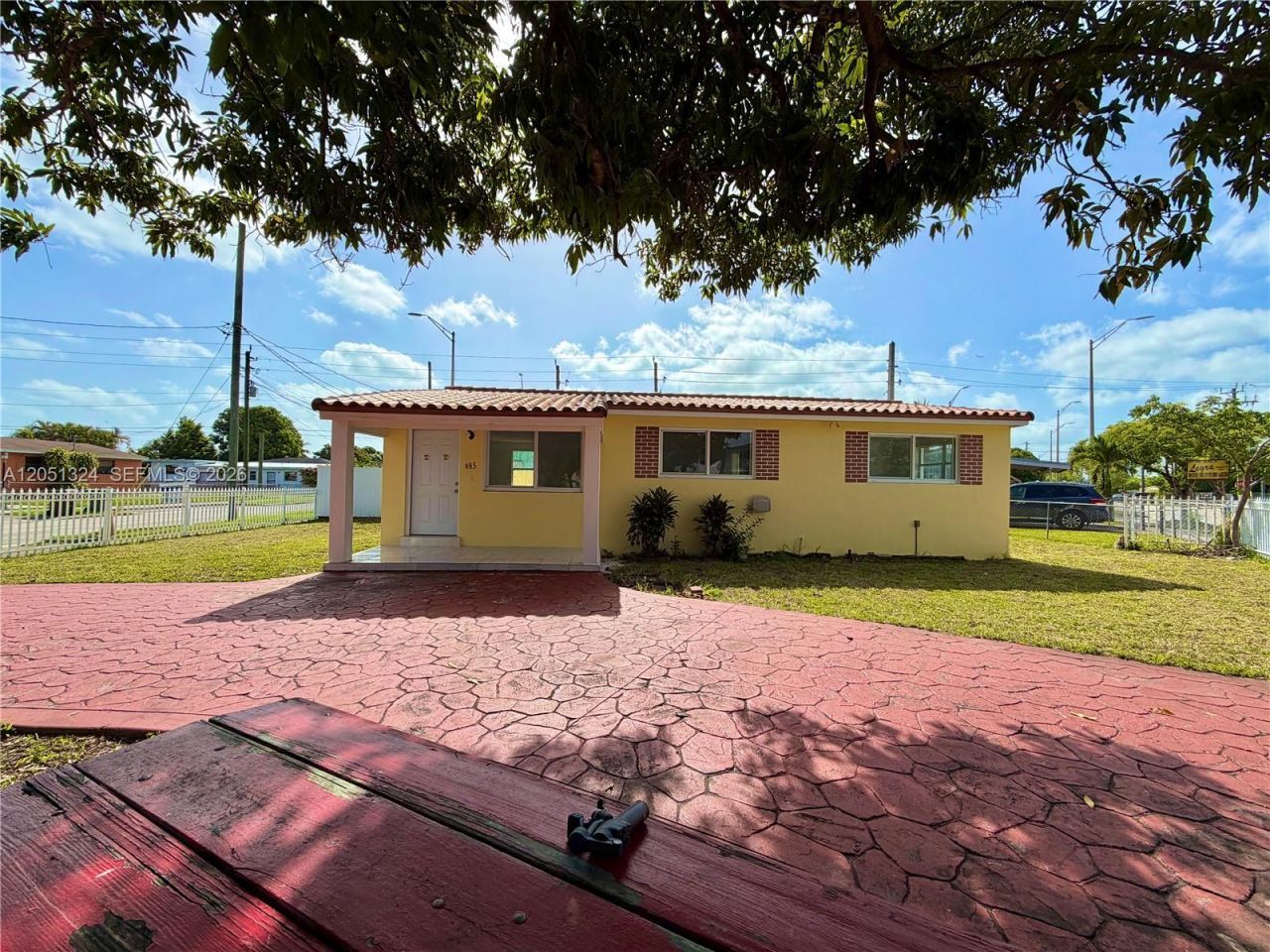 685 SE Park Dr , Hialeah, FL 33010 Photo